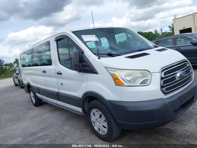 1FBZX2ZM1FKA94430 Ford Transit-350 Xlt