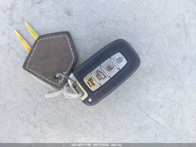 KMHD35LH0FU241626 Hyundai ELANTRA GT