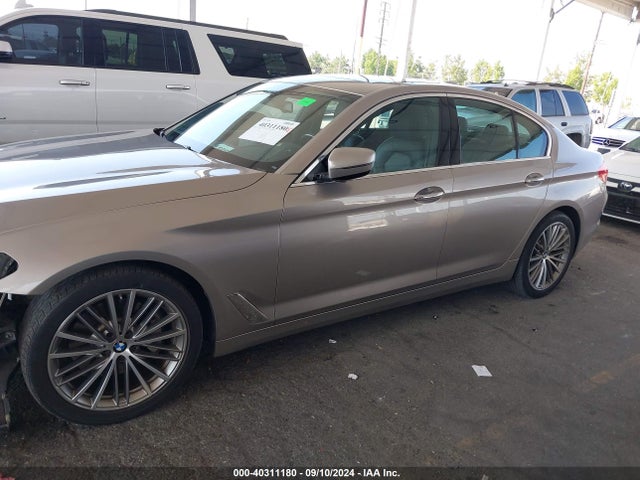 WBAJA5C33HG898016 BMW 530I