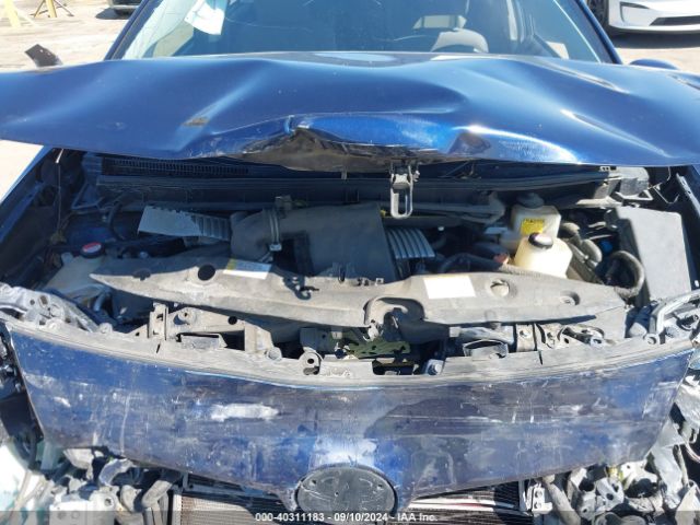 JTDKN3DU0F0477769 Toyota Prius Two