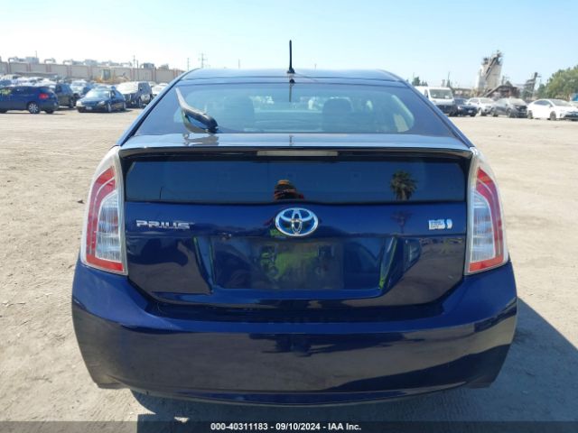 JTDKN3DU0F0477769 Toyota Prius Two