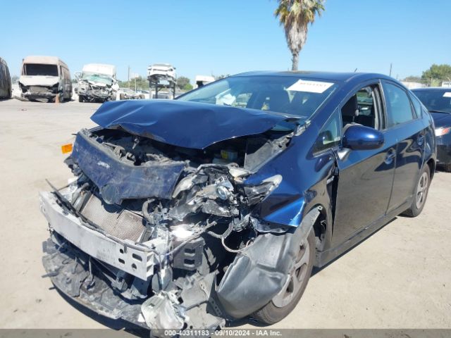 JTDKN3DU0F0477769 Toyota Prius Two