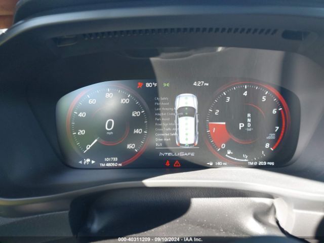 YV4162UM5M2460256 Volvo Xc40 T5 R-design