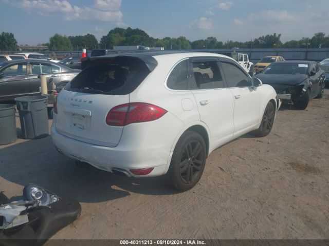2013 PORSCHE CAYENNE WP1AA2A23DLA01689 Photo 3
