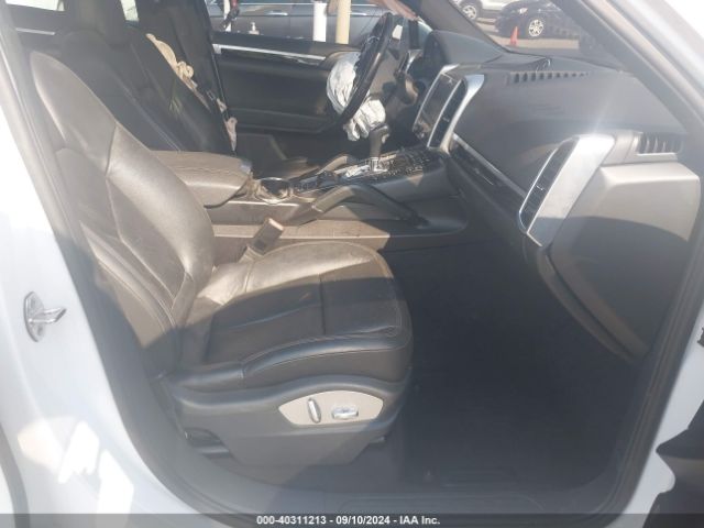 2013 PORSCHE CAYENNE WP1AA2A23DLA01689 Photo 4