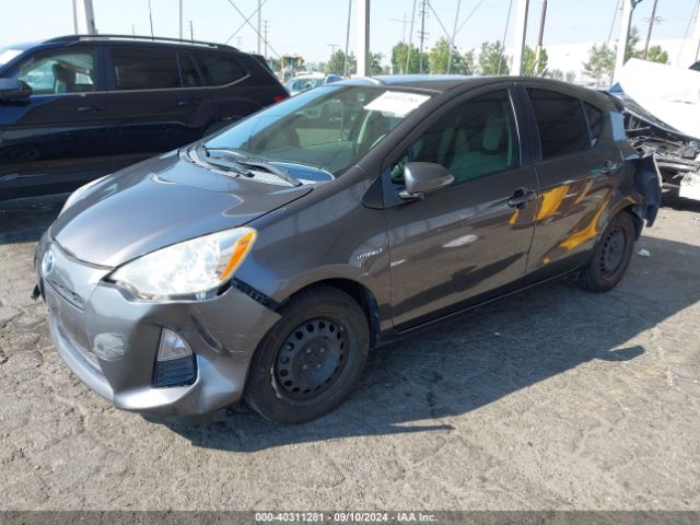 JTDKDTB36E1084204 Toyota Prius C One