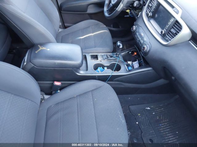 5XYPGDA34JG398481 KIA Sorento 2.4l Lx
