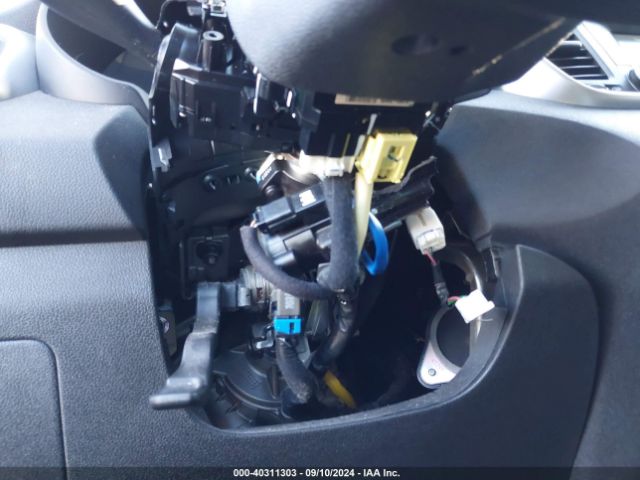 5XYPGDA34JG398481 KIA Sorento 2.4l Lx