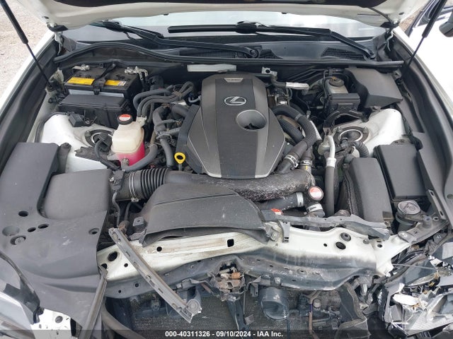 Lexus GS 200T 2016 JTHBA1BL8GA000673 Image 10