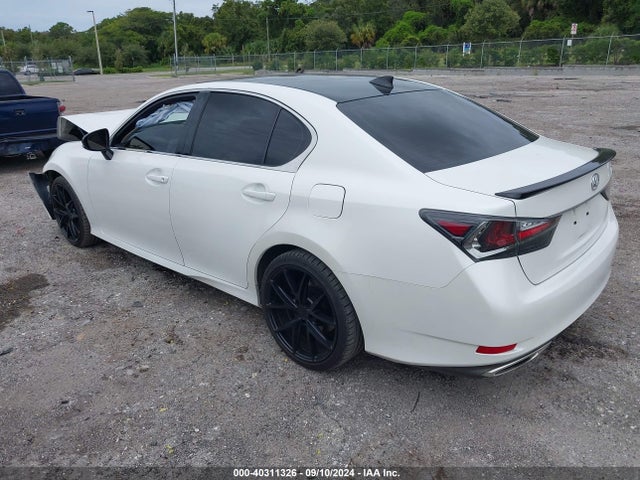Lexus GS 200T 2016 JTHBA1BL8GA000673 Image 3