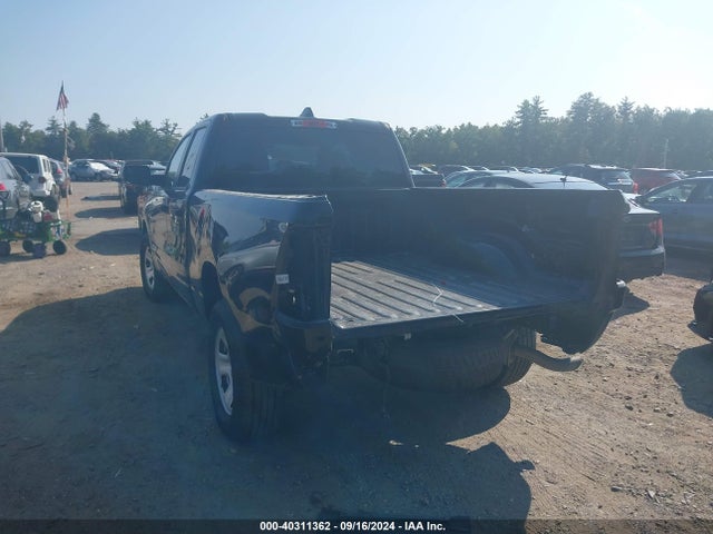 1C6SRFCTXMN585094 RAM 1500 Tradesman Quad Cab 4x4 6'4 Box