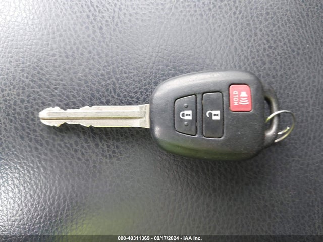 Toyota Rav4 Xle 2015 JTMRFREV9FD121688 Image 11