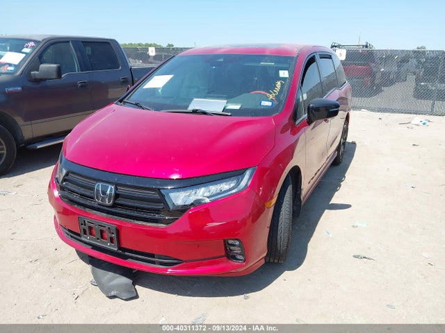Honda Odyssey Sport 2024 5FNRL6H70RB057574 Image 2