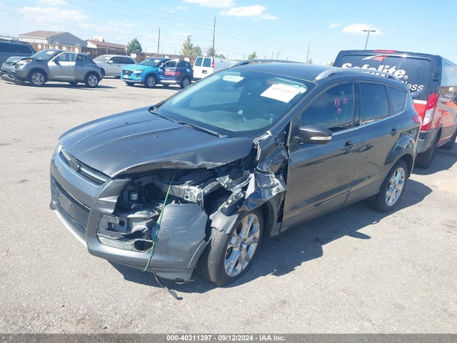 Ford Escape Titanium 2015 1FMCU9J95FUB81063 Image 2