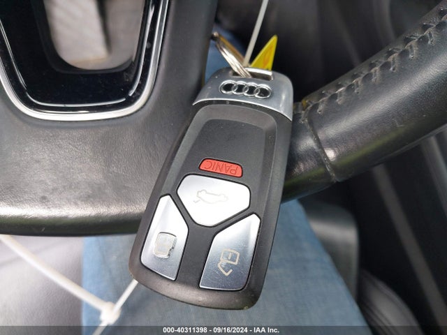 2018 AUDI A4 WAUFNAF4XJA124698 Photo 10