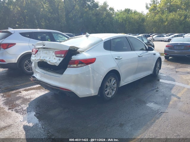 KIA Optima Lx 2016 KNAGT4L33G5106990 Image 4