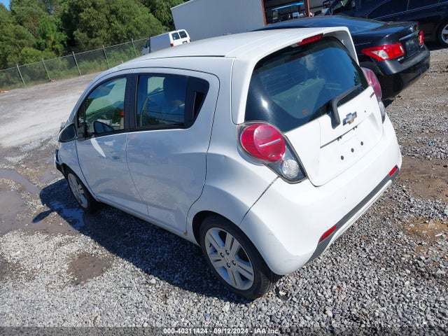 Chevrolet Spark 1lt Cvt 2015 KL8CD6S93FC725673 Image 3