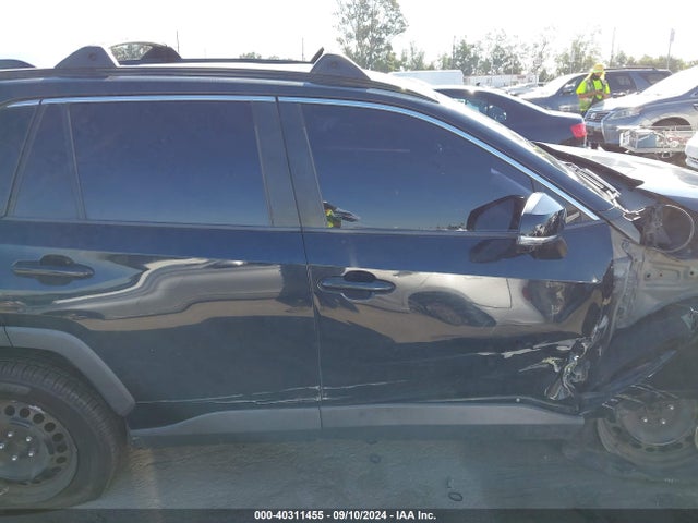 Toyota RAV4 LE 2019 2T3K1RFV7KW050311 Image 14