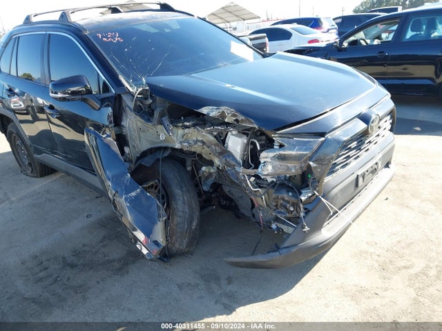 Toyota RAV4 LE 2019 2T3K1RFV7KW050311 Image 6