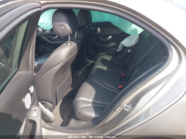 W1KWF8EB5LR581504 Mercedes-Benz C 300 4matic