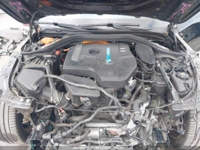 WBAJA9C5XJB033989 BMW 530e Iperformance