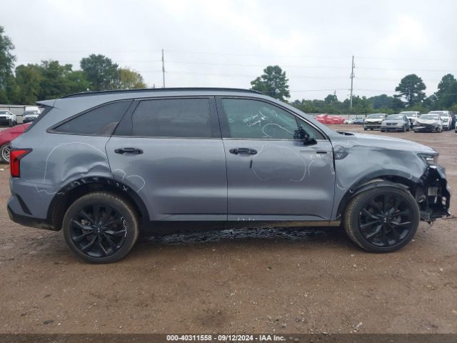 5XYRKDLFXMG025447 KIA SORENTO SX
