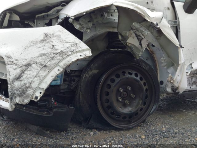 3GNCJKSB9JL229941 Chevrolet TRAX LS
