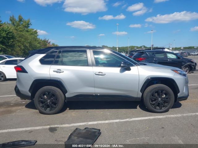 2T3E6RFV3NW037431 Toyota Rav4 Hybrid Xse