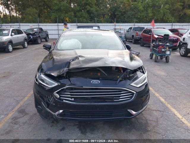 3FA6P0MU7KR131986 Ford Fusion Hybrid Sel