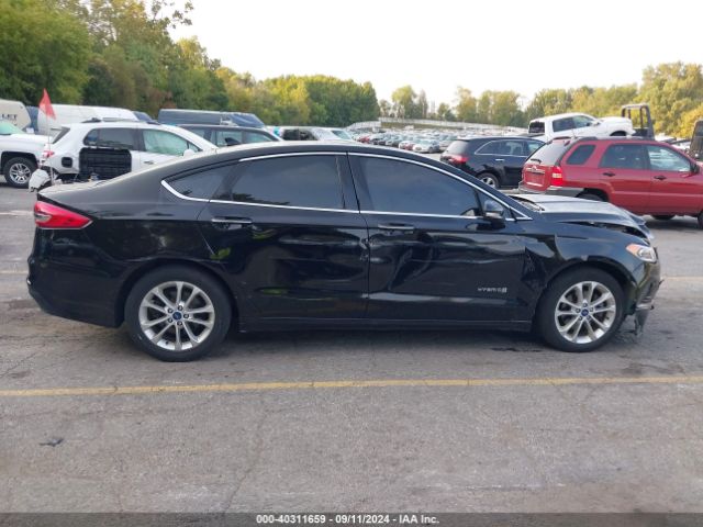 3FA6P0MU7KR131986 Ford Fusion Hybrid Sel