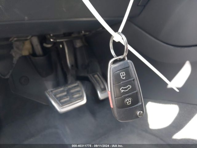 WAUUPBFF5HA119136 Audi A3 E-tron 1.4t Premium