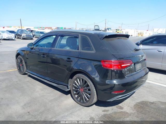WAUUPBFF5HA119136 Audi A3 E-tron 1.4t Premium