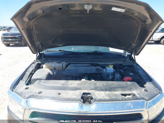 1C6RREFM5NN325796 RAM 1500 Lone Star  4x2 5'7 Box