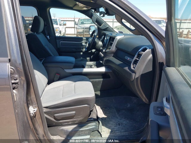1C6RREFM5NN325796 RAM 1500 Lone Star  4x2 5'7 Box