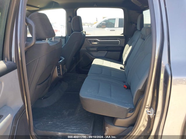 1C6RREFM5NN325796 RAM 1500 Lone Star  4x2 5'7 Box