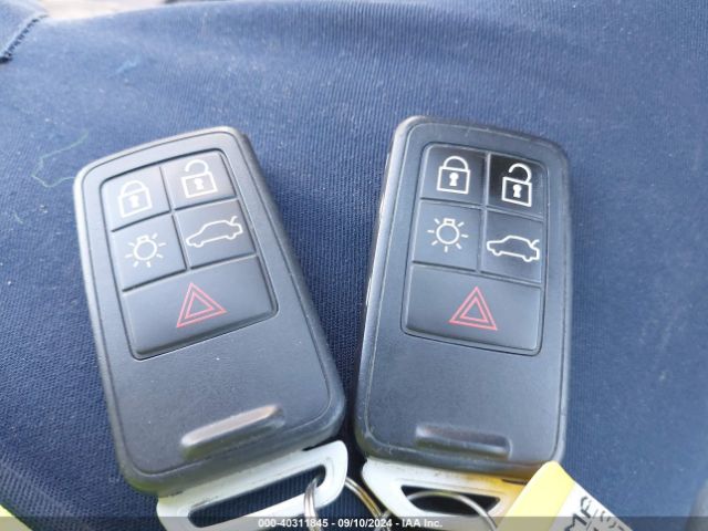 YV140MFK9F1360091 Volvo S60 T5 Premier