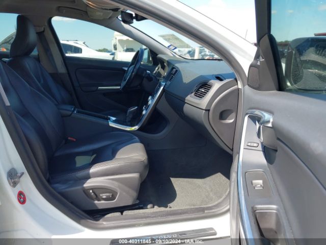 YV140MFK9F1360091 Volvo S60 T5 Premier