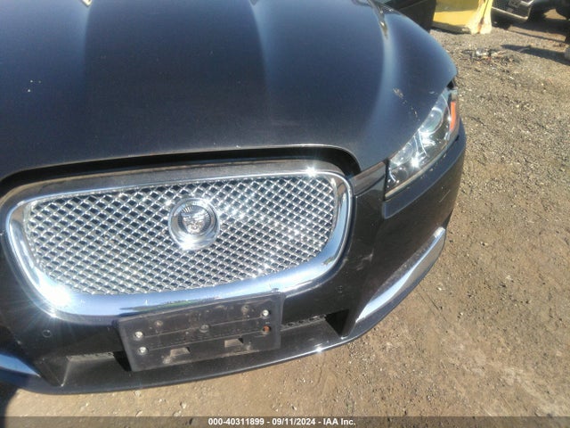 2013 JAGUAR XF SAJWJ0EF3D8S81093 Photo 5