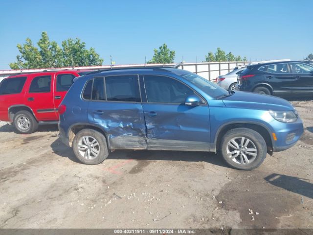 WVGAV7AX2HW503446 Volkswagen Tiguan 2.0t S