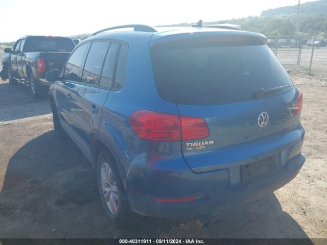 WVGAV7AX2HW503446 Volkswagen Tiguan 2.0t S