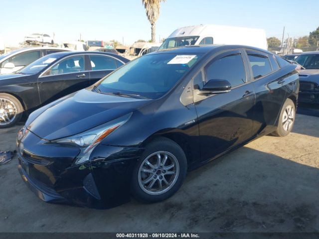 JTDKBRFU8H3038927 Toyota Prius Two
