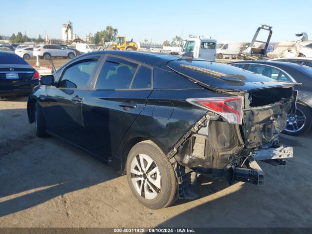 JTDKBRFU8H3038927 Toyota Prius Two