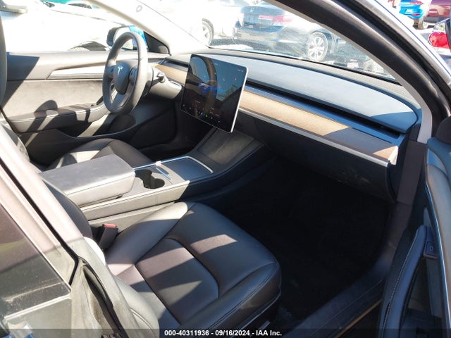 2022 TESLA MODEL 3 5YJ3E1EA6NF317506 Photo 4
