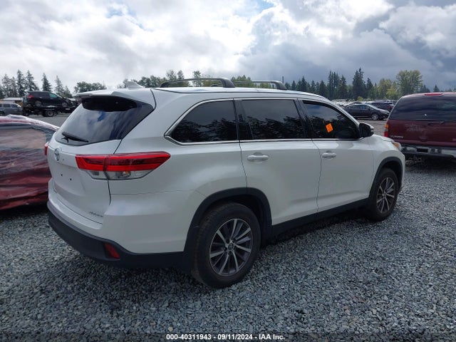 Toyota Highlander Xle 2019 5TDJZRFH8KS605475 Image 4