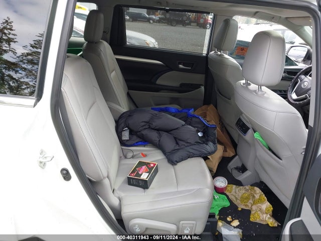 Toyota Highlander Xle 2019 5TDJZRFH8KS605475 Image 8