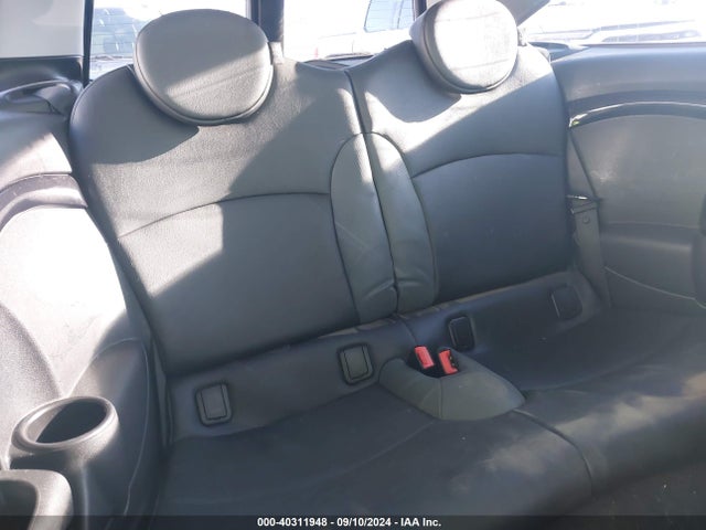 2009 MINI COOPER S CLUBMAN WMWMM335X9TP72531 Photo 7