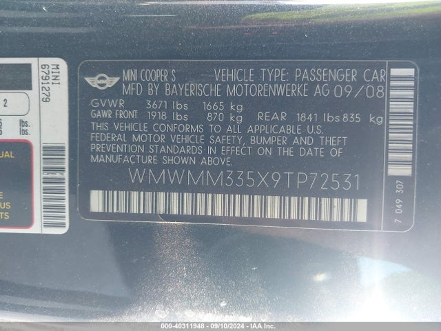 2009 MINI COOPER S CLUBMAN WMWMM335X9TP72531 Photo 8