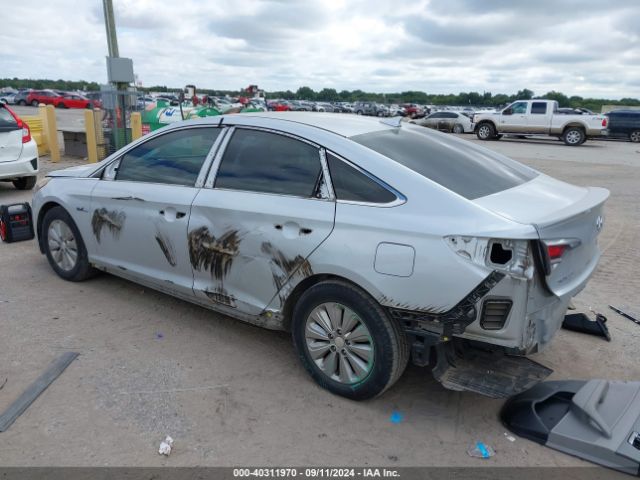 KMHE24L16GA009247 Hyundai Sonata Hybrid Se
