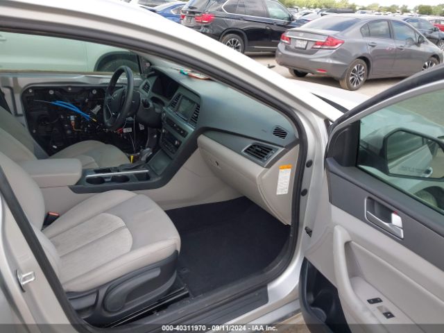 KMHE24L16GA009247 Hyundai Sonata Hybrid Se