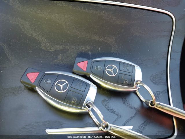 55SWF4KB0FU044989 Mercedes-Benz C 300 4matic/luxury 4matic/sport 4matic